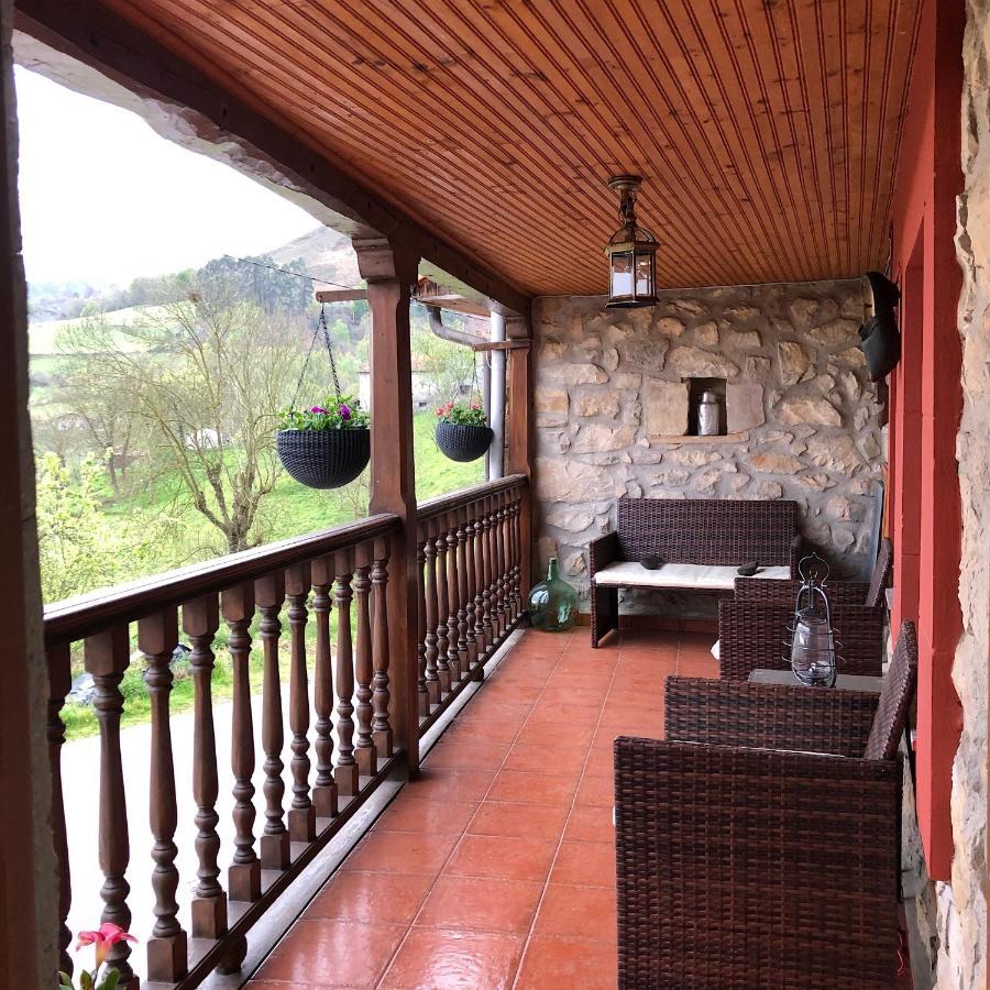Los Balcones De Nieda Onís Buitenkant foto